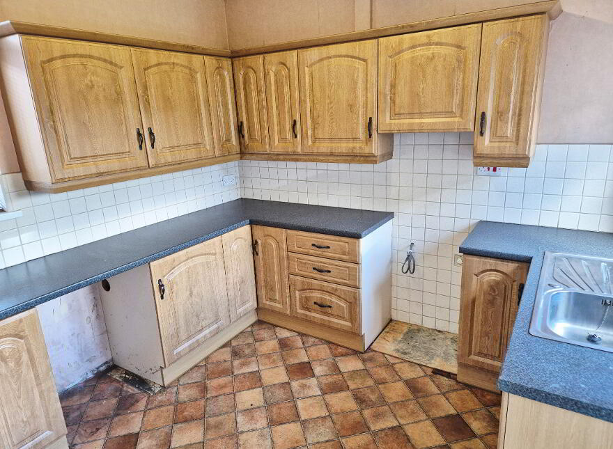 90 Ballycastle Road, Coleraine, BT52 2DY