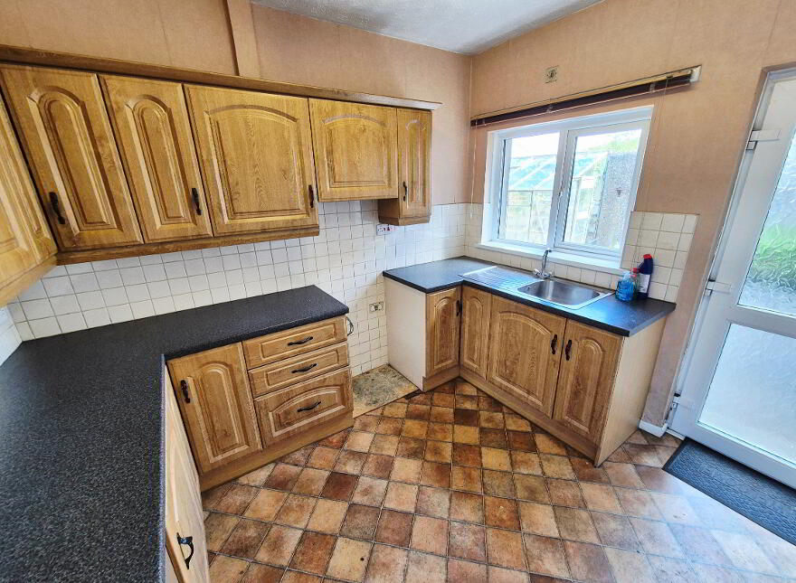 90 Ballycastle Road, Coleraine, BT52 2DY