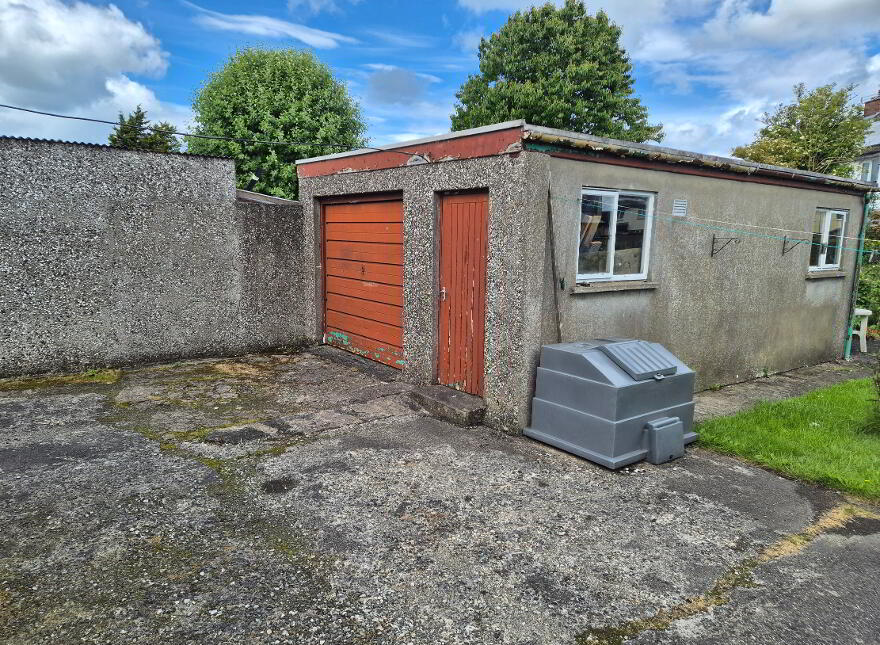 90 Ballycastle Road, Coleraine, BT52 2DY