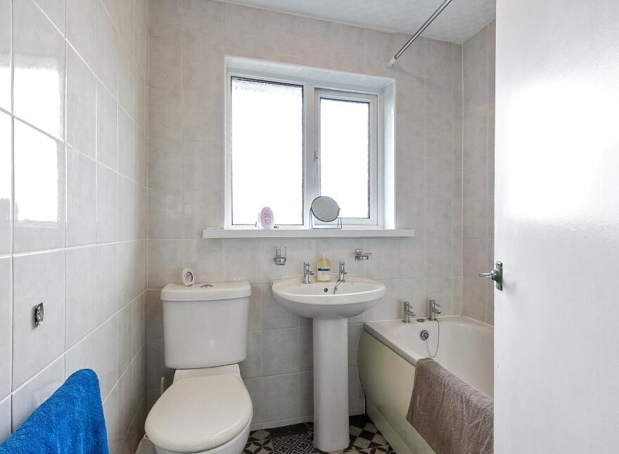 32 Churchill Avenue, Millisle, Newtownards, BT22 2DL