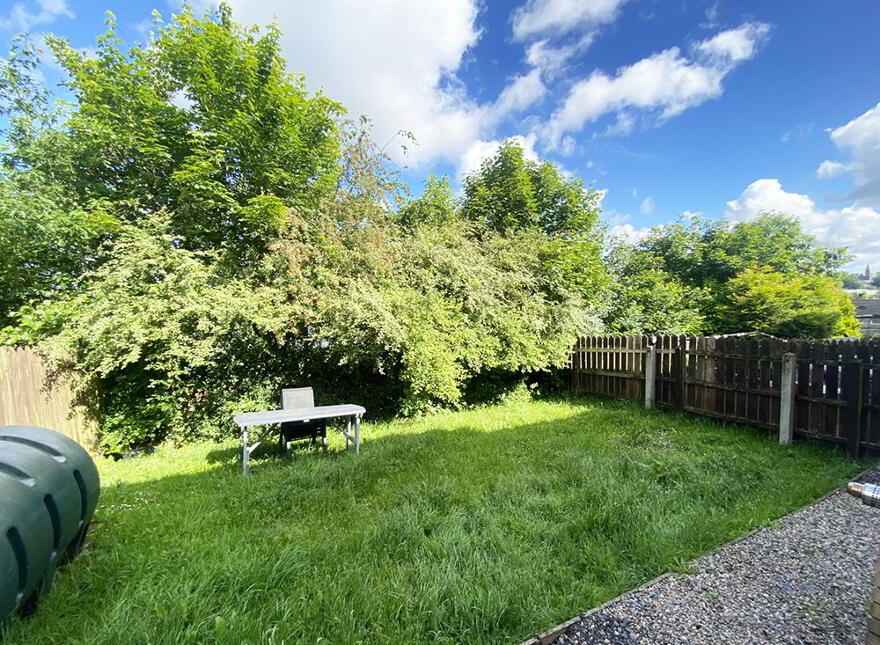 45 Bishopshill, Dromore, BT25 1FL