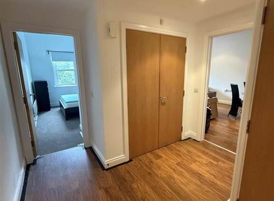 39 Milfort Mews, Dunmurry, Belfast, BT17 9JE