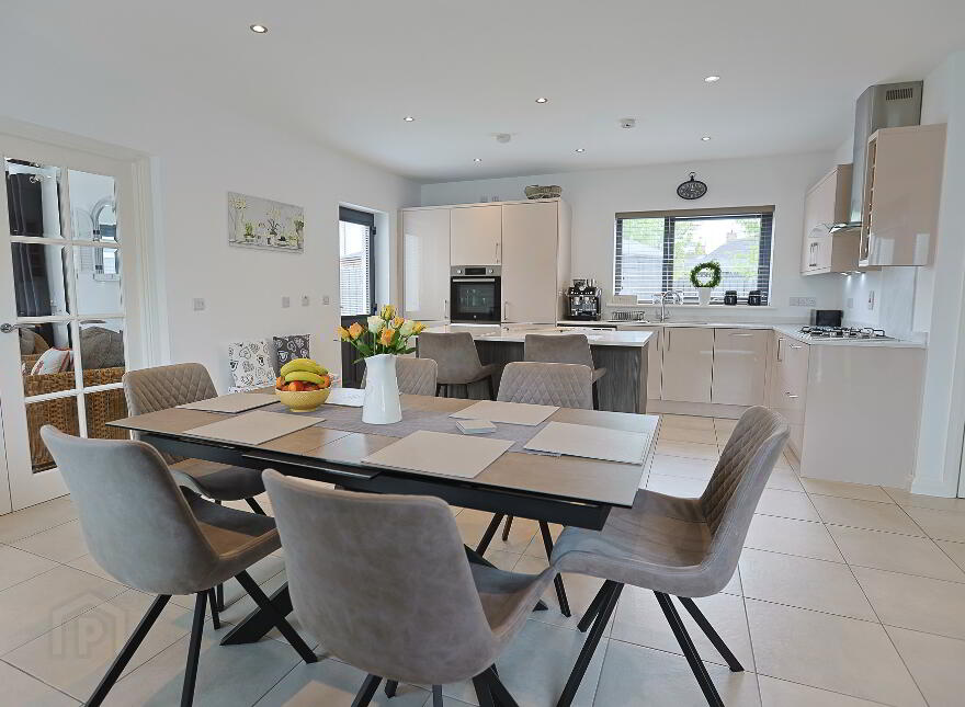 112 The Hollows, Lurgan, Craigavon, BT66 7FU