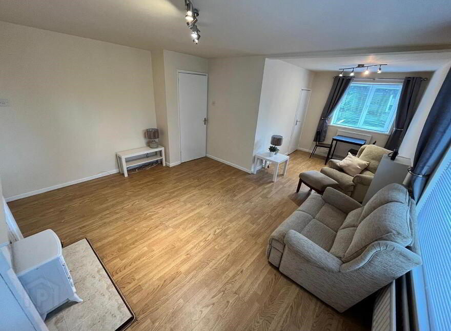 5 Laurel Way, Dunmurry, Belfast, BT17 9PR