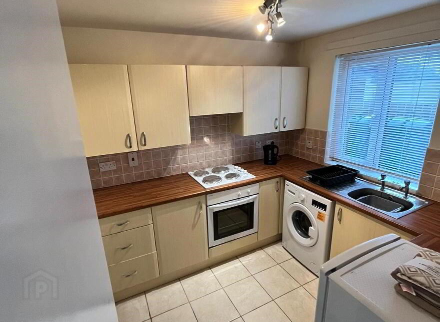 5 Laurel Way, Dunmurry, Belfast, BT17 9PR