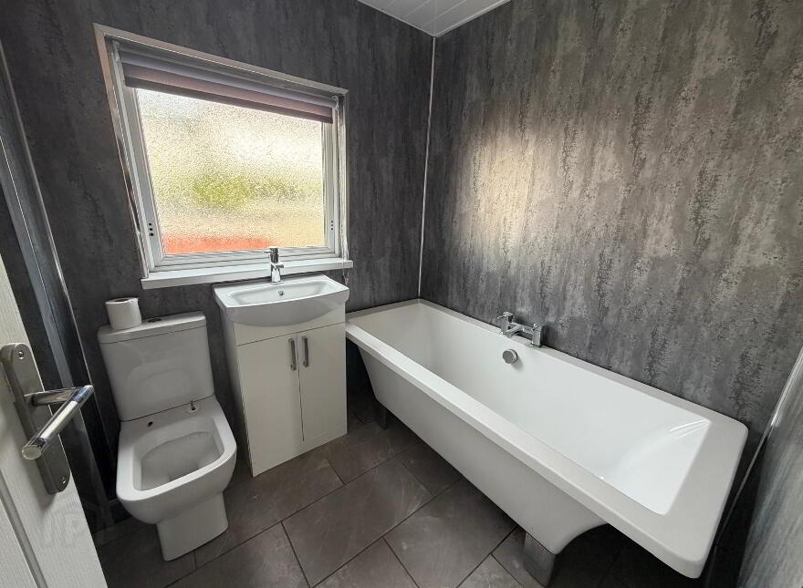 5 Benview Drive, Belfast, BT14 8HS