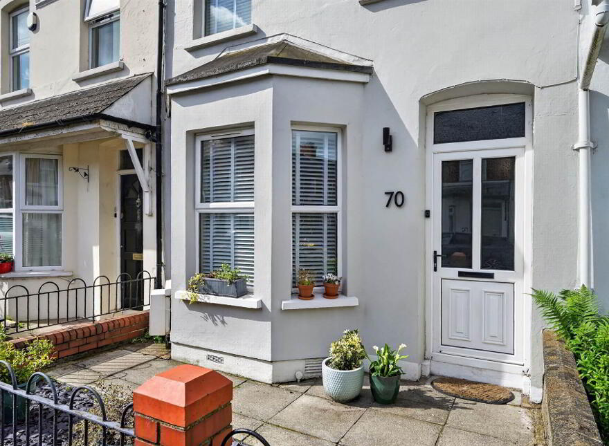 70 Belmont Avenue, Belmont, Belfast, BT4 3DE
