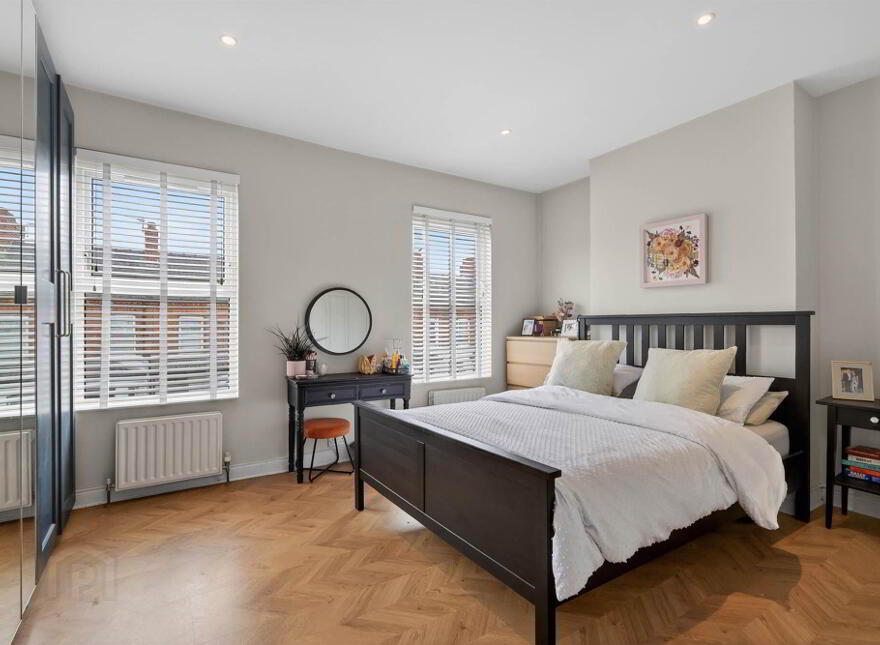 70 Belmont Avenue, Belmont, Belfast, BT4 3DE