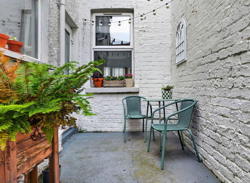 70 Belmont Avenue, Belmont, Belfast, BT4 3DE