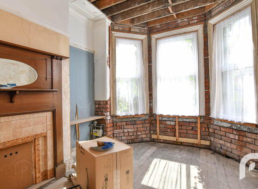 10 Dunkeld Gardens, Belfast, BT14 6NT