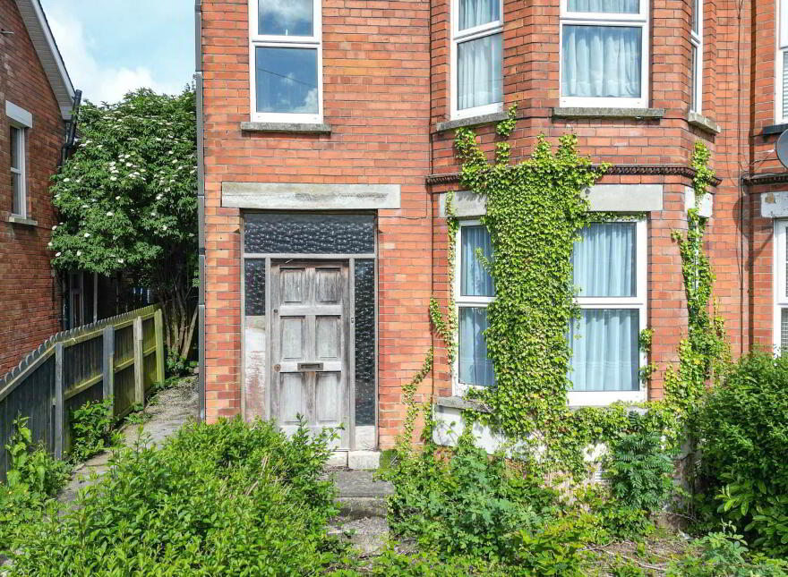 10 Dunkeld Gardens, Belfast, BT14 6NT