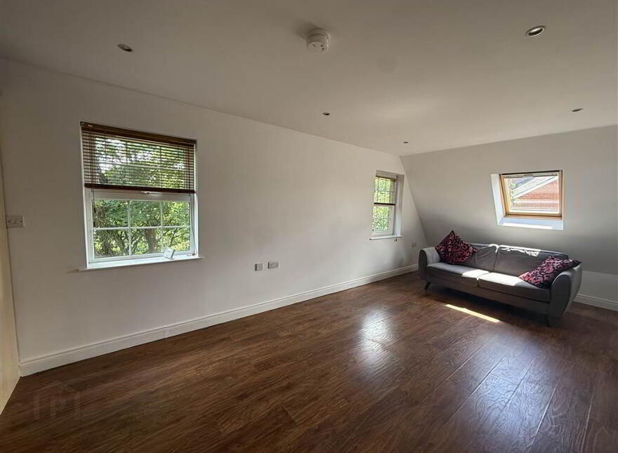 58 Milfort Mews, Dunmurry, Belfast, BT17 9JE