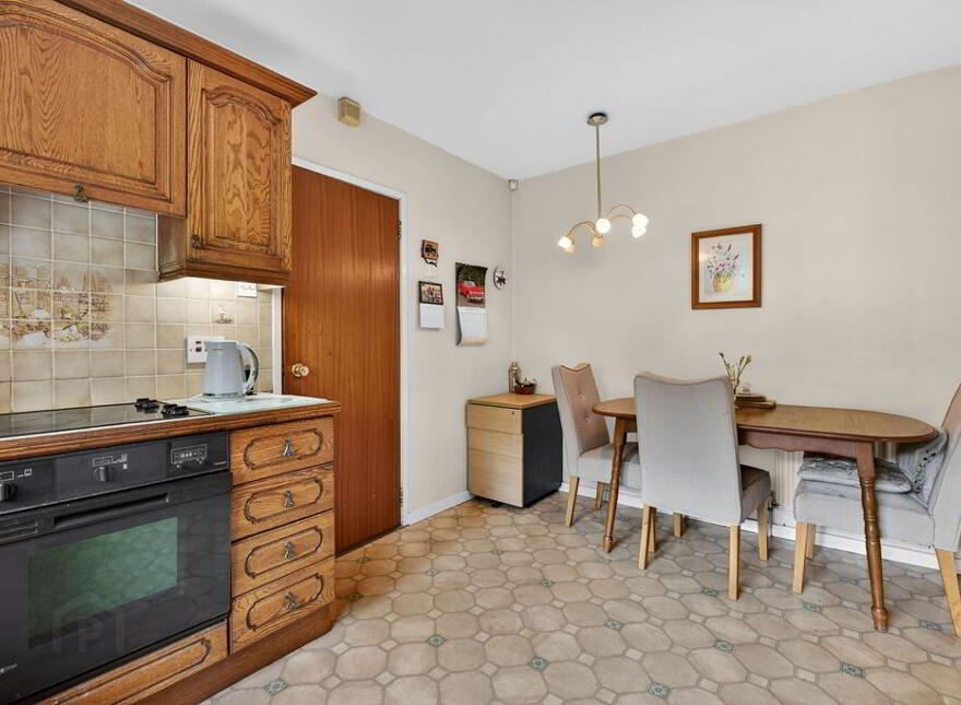 8 Granagh Road, Cullybackey, Ballymena, BT42 1EG