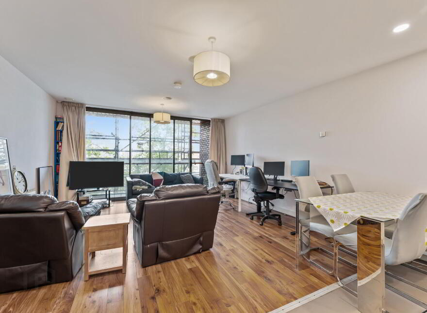 Apartment 10.03 The Arc 2J Queens Road, Belfast, BT3 9FP