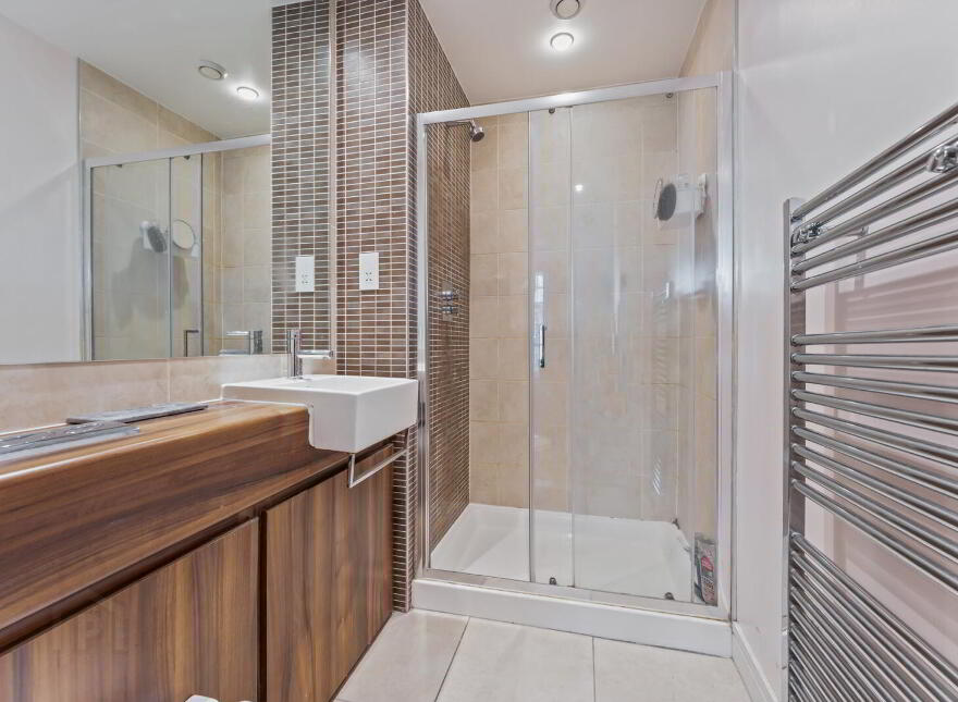 Apartment 10.03 The Arc 2J Queens Road, Belfast, BT3 9FP