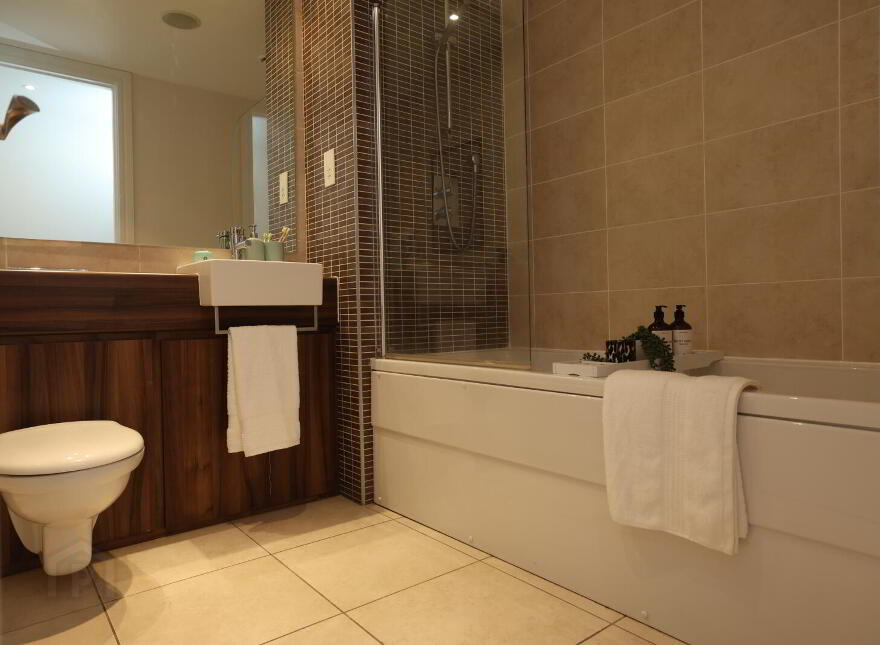 Apartment 10.03 The Arc 2J Queens Road, Belfast, BT3 9FP