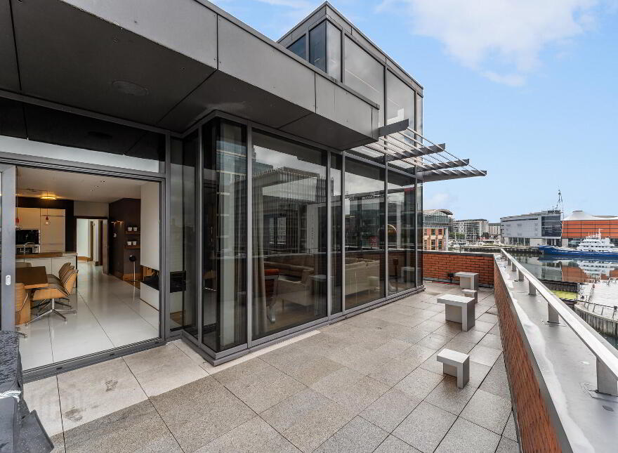 Pilot Point, 21 Clarendon Road, Belfast, BT1 3BG