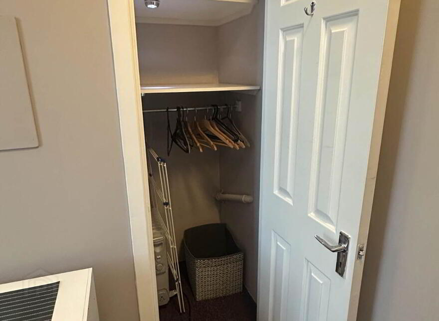 Flat 6, North Circular Road, Dublin, D07K279