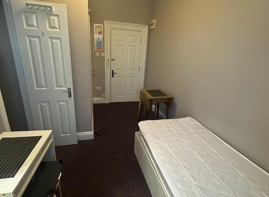 Flat 6, North Circular Road, Dublin, D07K279