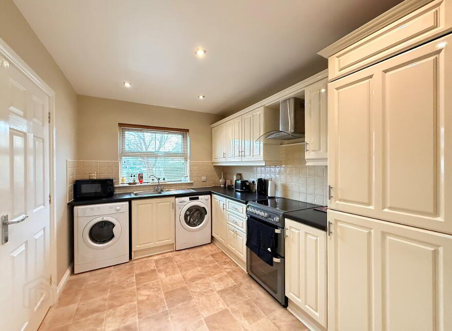 11 Rosses Stables, Ballymena, BT42 2SF