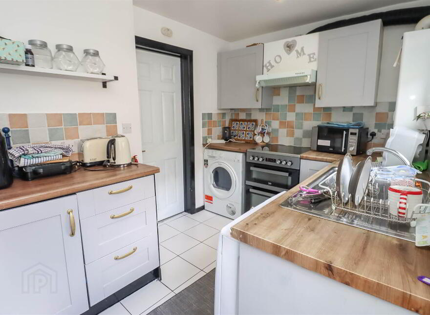 30 Kensington Avenue, Belfast, BT5 5JN