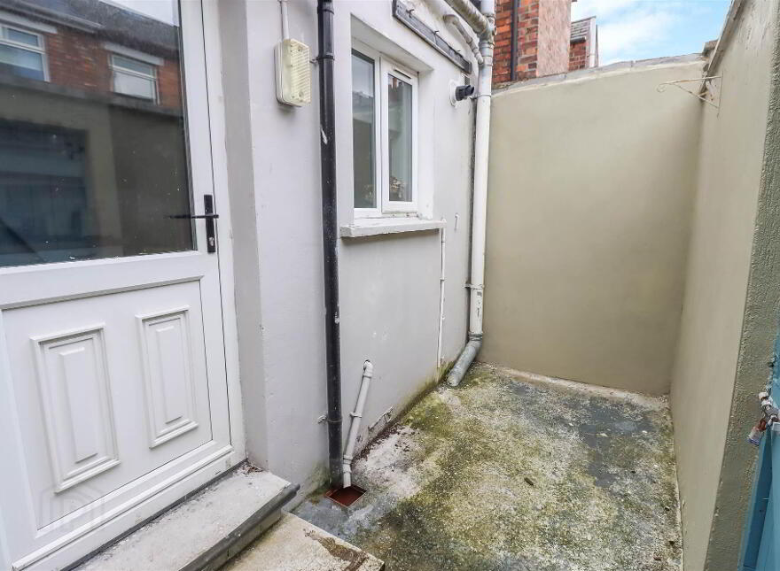 30 Kensington Avenue, Belfast, BT5 5JN