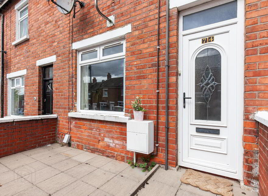 74 Glenbank Place, Crumlin Road, Belfast, BT14 8AN