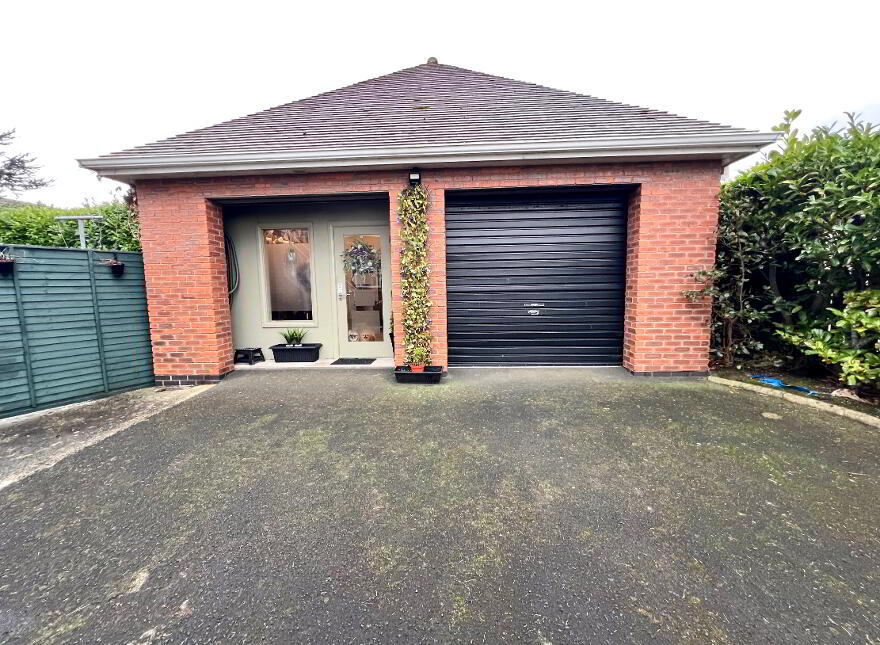 8 Riverview., Ballykelly, Derry, BT49 9NW