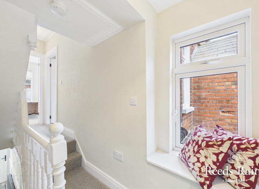 15 Willowholme Street, Cregagh Road, Belfast, BT6 8NW