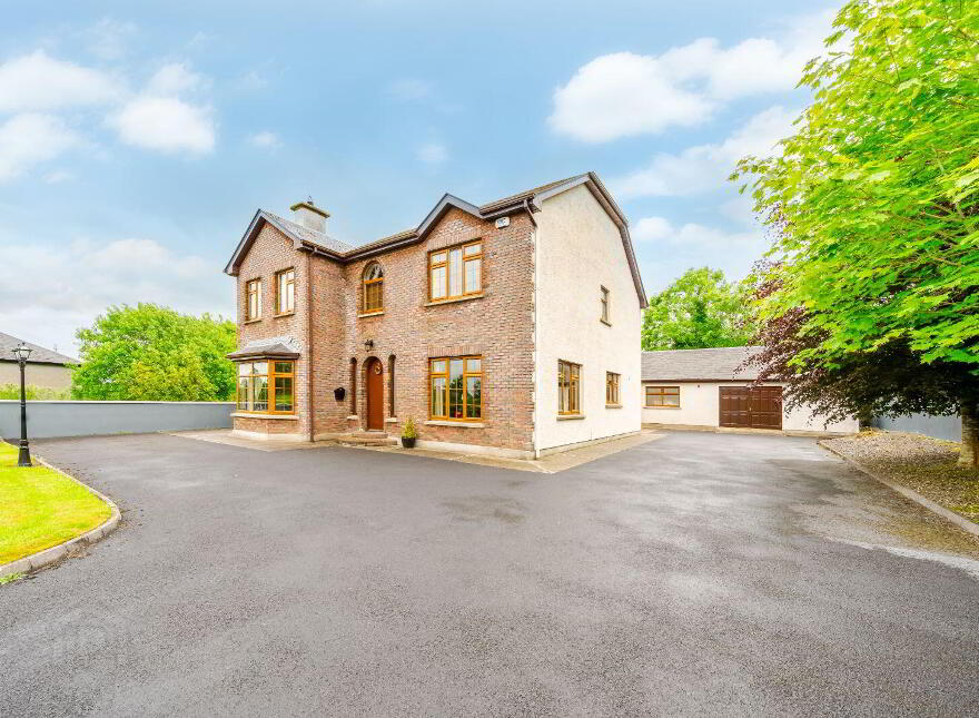 14 Westbury, Mayfield, Claremorris, F12A0E0
