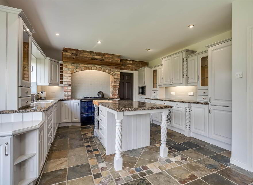 53 Hillsborough Road, Dromore, BT25 1QN