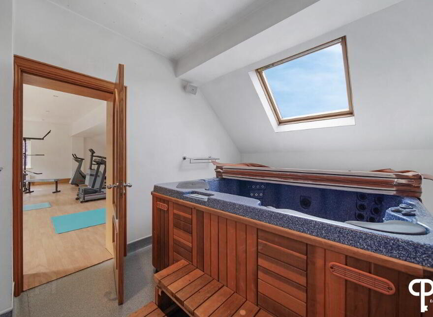 2 Boomhall Park, Derry, BT48 7BF