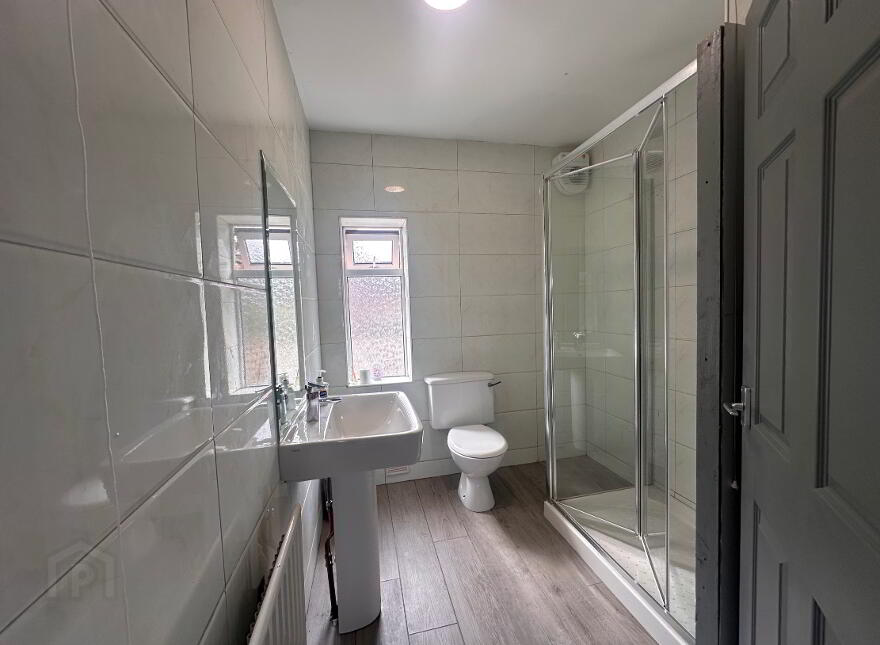 83 Ainsworth Drive, Belfast, BT13 3EL