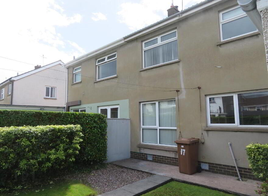 17 Woodford Park, Lurgan, BT66 7HA
