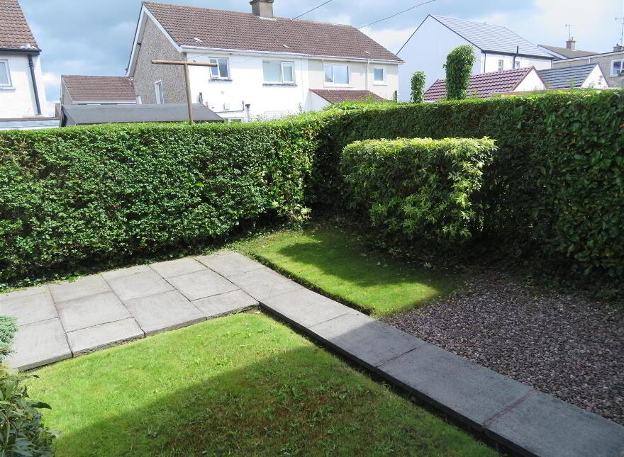 17 Woodford Park, Lurgan, BT66 7HA