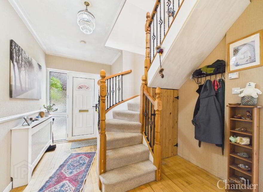 27 Hillsborough Road, Carryduff, Belfast, BT8 8HS