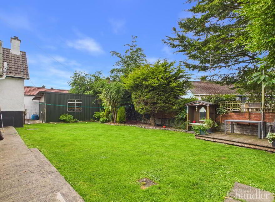 27 Hillsborough Road, Carryduff, Belfast, BT8 8HS