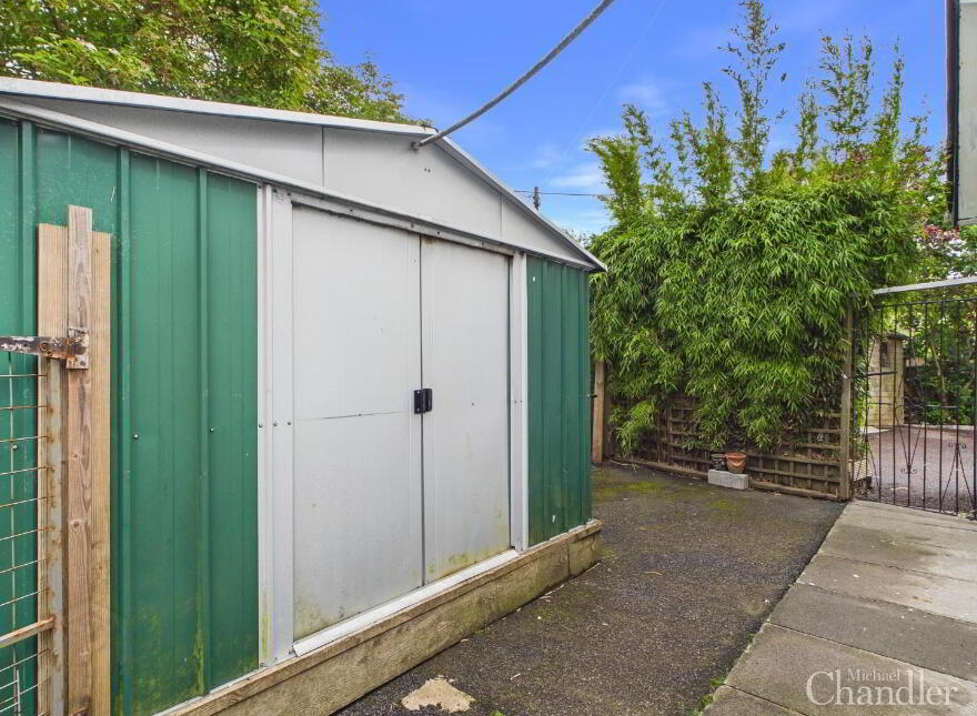 27 Hillsborough Road, Carryduff, Belfast, BT8 8HS