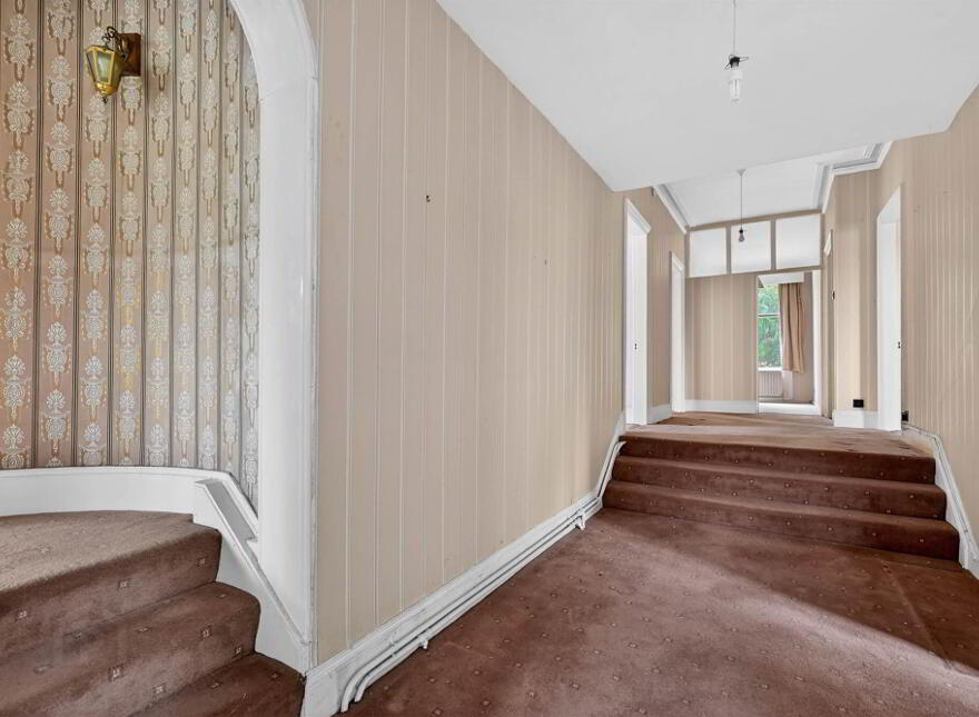 1 Deramore Park, Belfast, BT9 5JW