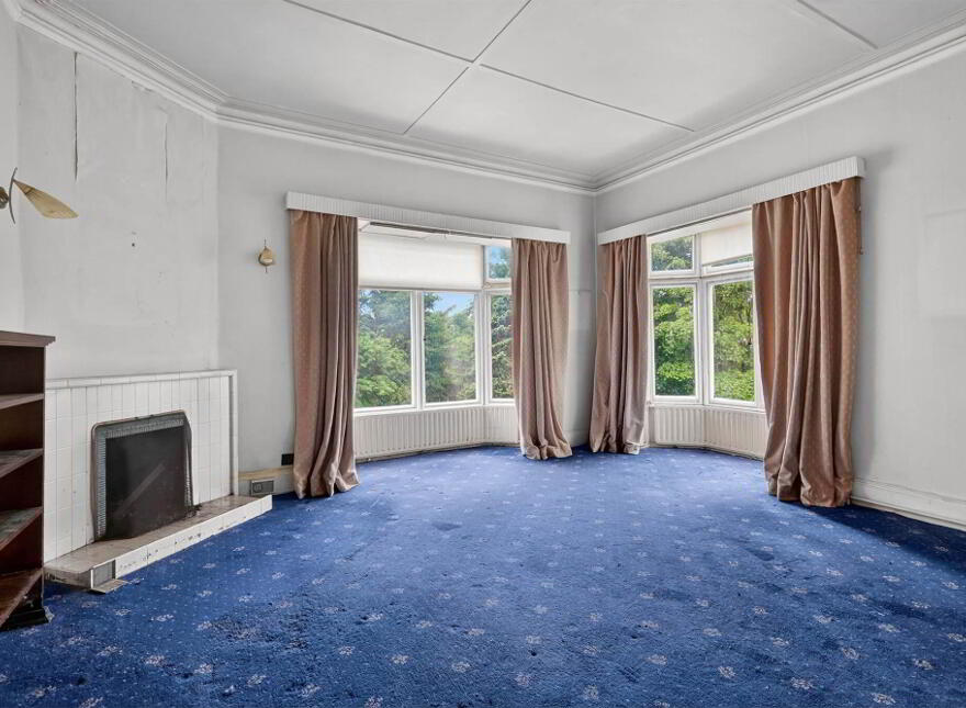 1 Deramore Park, Belfast, BT9 5JW