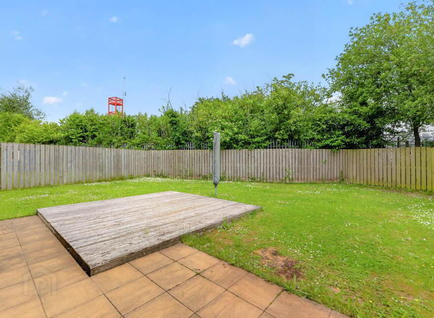 36 Wyncroft Crescent, Lisburn, BT28 2AT