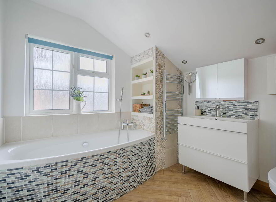 67 Knightsbridge Court, Bangor, BT19 6FW