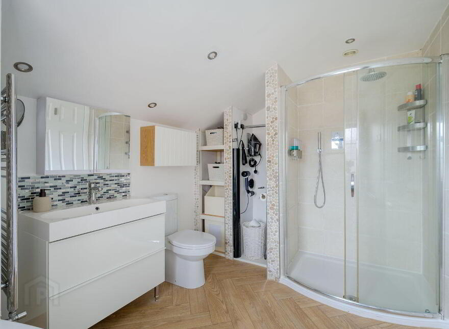 67 Knightsbridge Court, Bangor, BT19 6FW