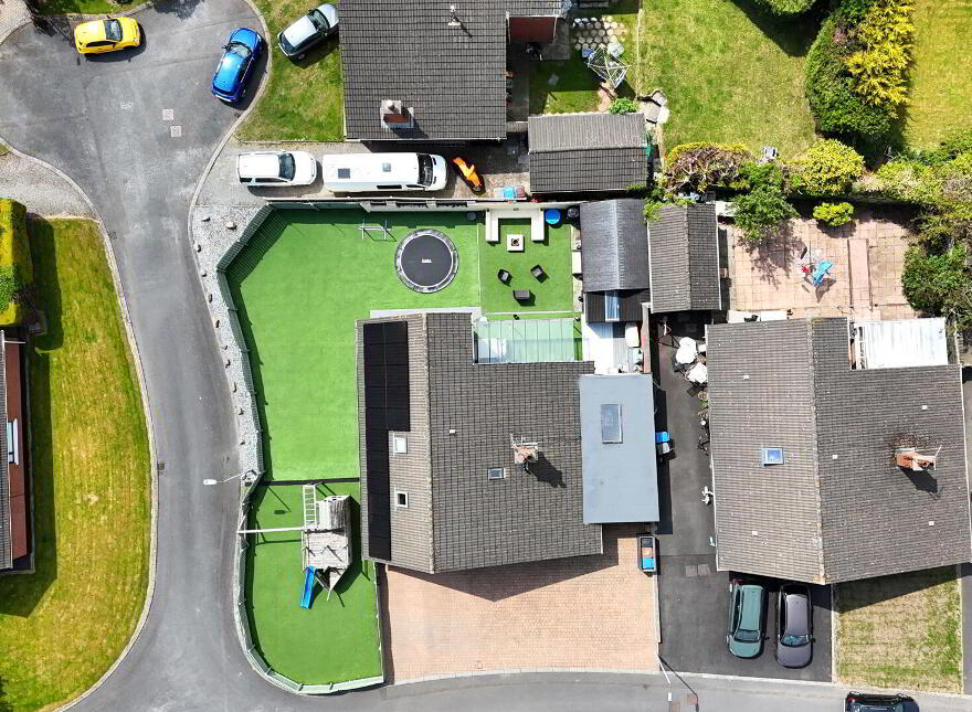 67 Knightsbridge Court, Bangor, BT19 6FW