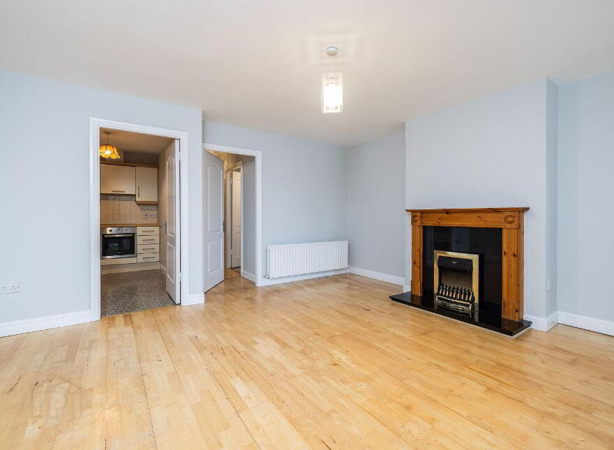 54 Boroimhe Blackthorn, Swords, K67ER82