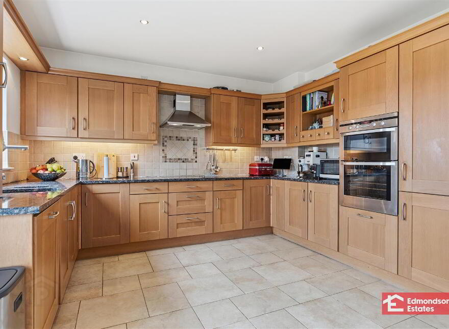 19 Galgorm Court, Galgorm, Ballymena, BT42 1GY