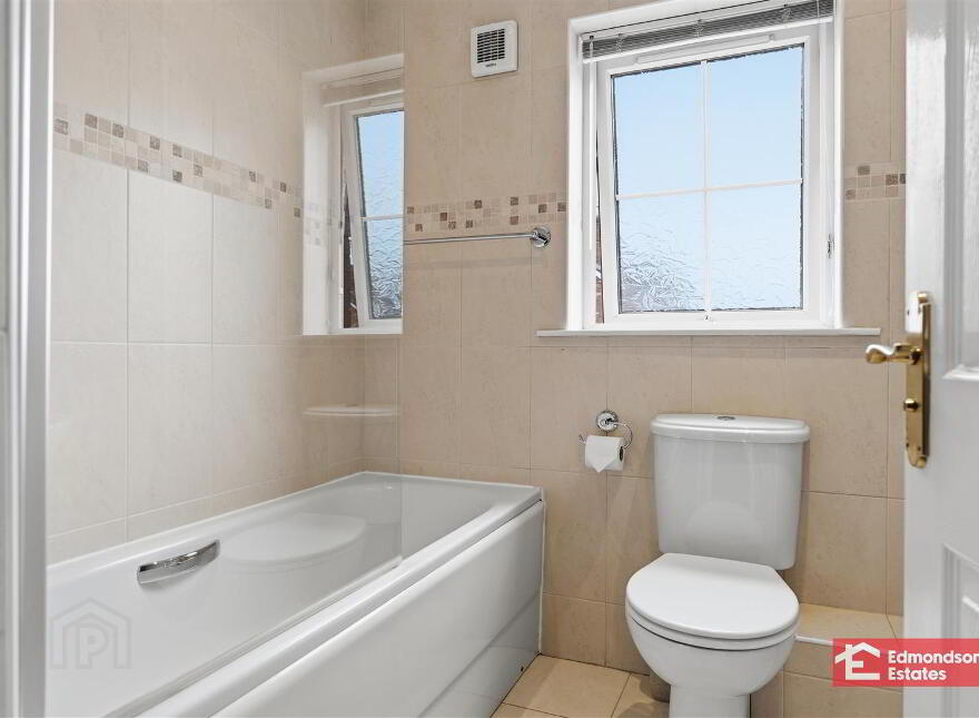 19 Galgorm Court, Galgorm, Ballymena, BT42 1GY
