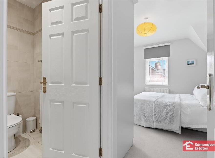 19 Galgorm Court, Galgorm, Ballymena, BT42 1GY