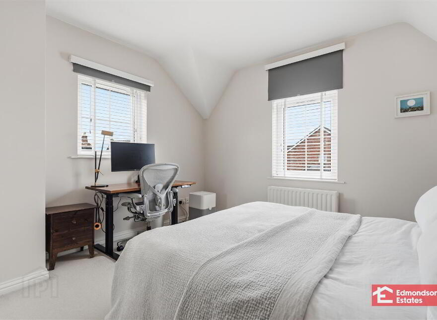 19 Galgorm Court, Galgorm, Ballymena, BT42 1GY