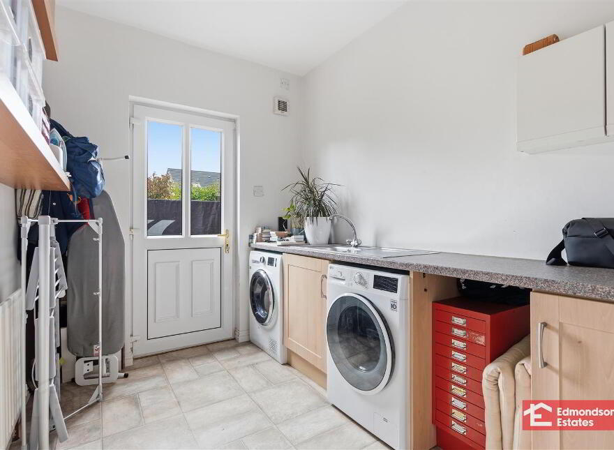 19 Galgorm Court, Galgorm, Ballymena, BT42 1GY